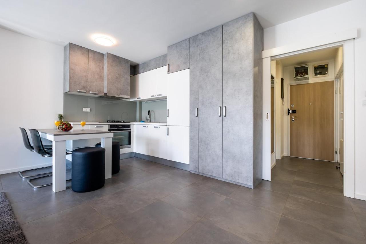 Apartment Zagreb, 0-24, Self Service Check-In, Free Parking Exterior foto